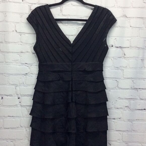 Adrianna Papell Dress Women's Size 4 Black Tiered Ruffles Cruise Wedding Guest - Picture 11 of 11